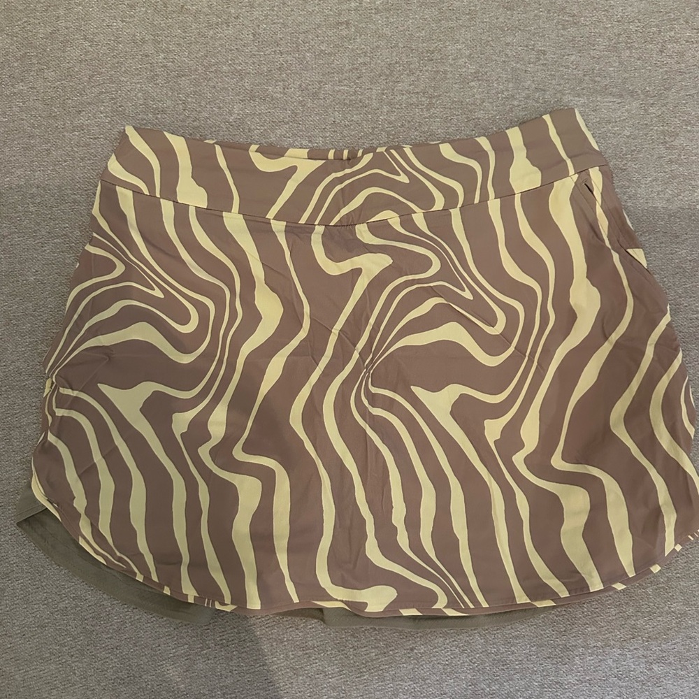 Outdoor Voices Brown and Cream Skirt